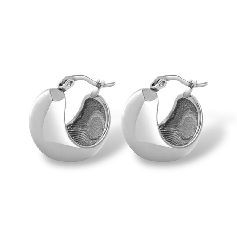 SMALL U SHAPE SILVER EARRINGS