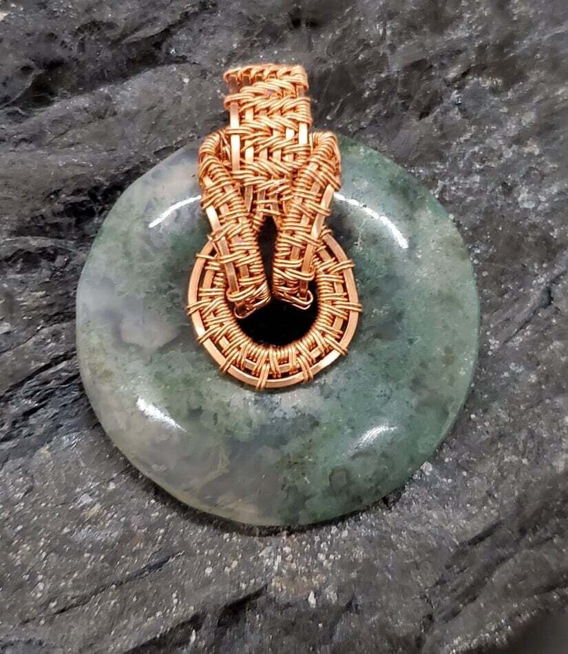Moss Agate Doughnut