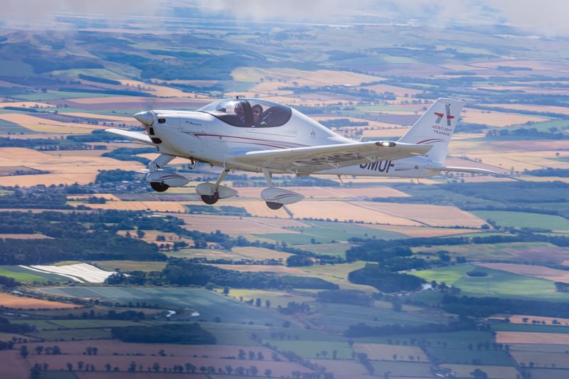 40 Minutes — More Time at the Controls