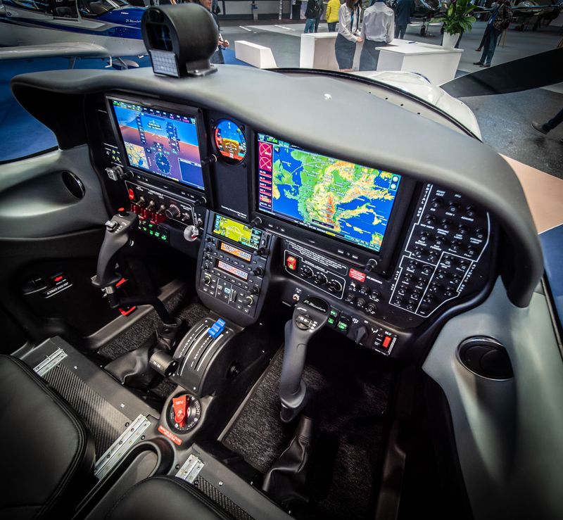 Tecnam P-Mentor Hour Building Packages