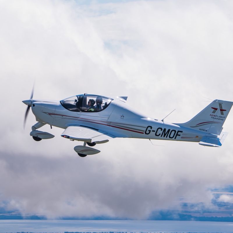30 Minute Flying Experience for One