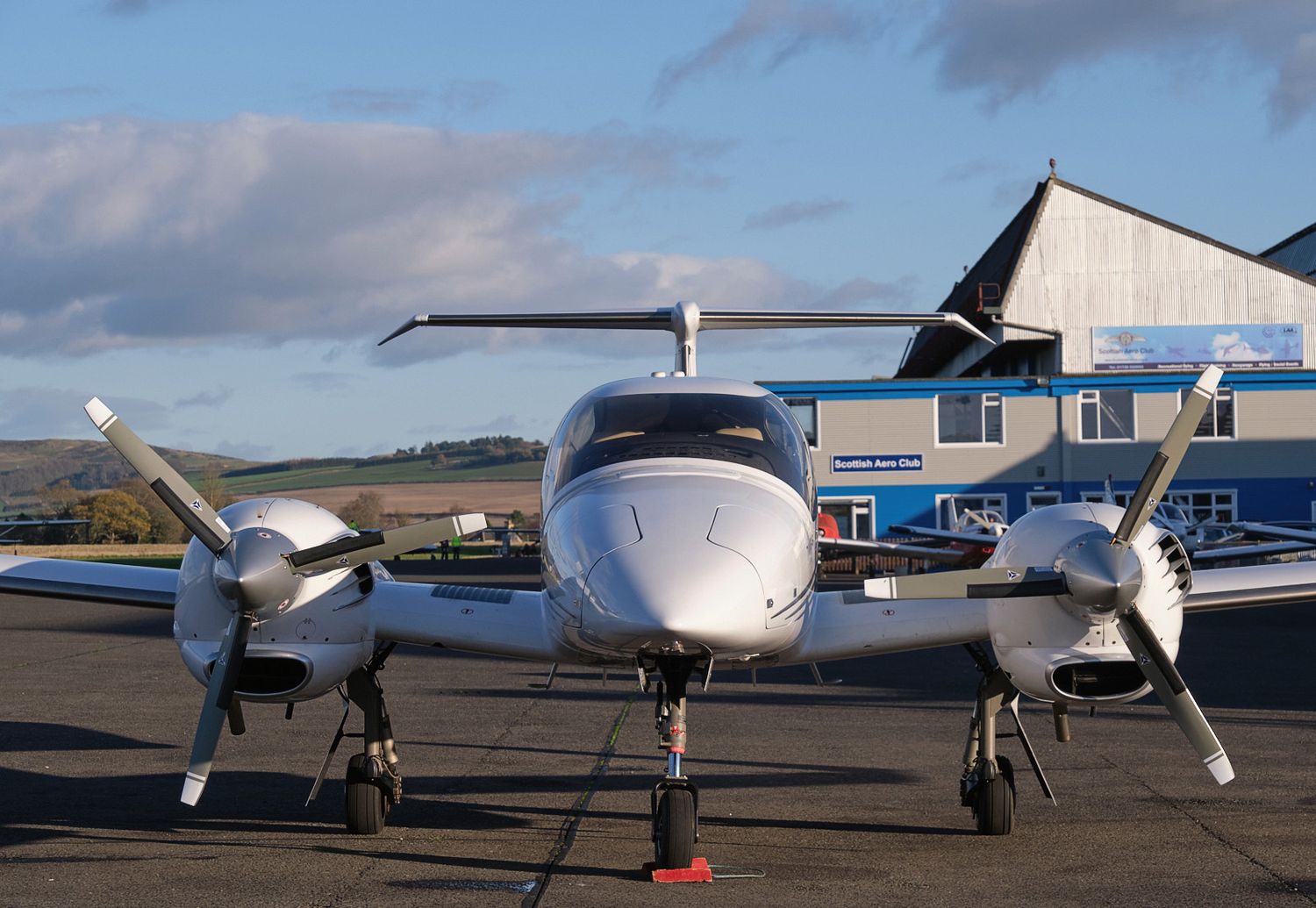 Qualified Military Pilot - Multi Engine Piston Rating and Commercial Pilots Licence (Aeroplane) for Military Fast Jet Pilot with GREEN IRT