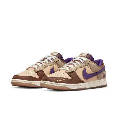 Nike Dunk Low Premium