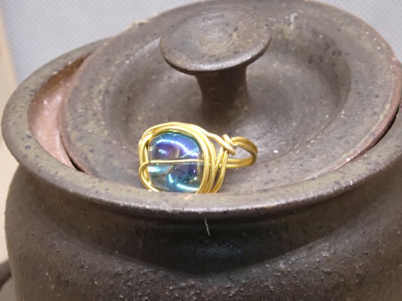 Iridescent Blue Glass Bead Gold Wire Ring - SIZE 8.5