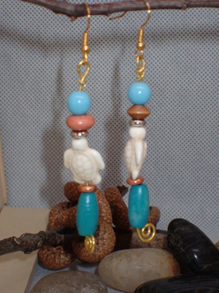 Turquoise and Wood Beads with Turtle