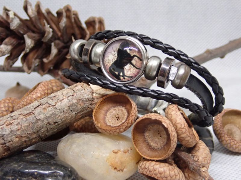 Thin leather tri-cord bracelet