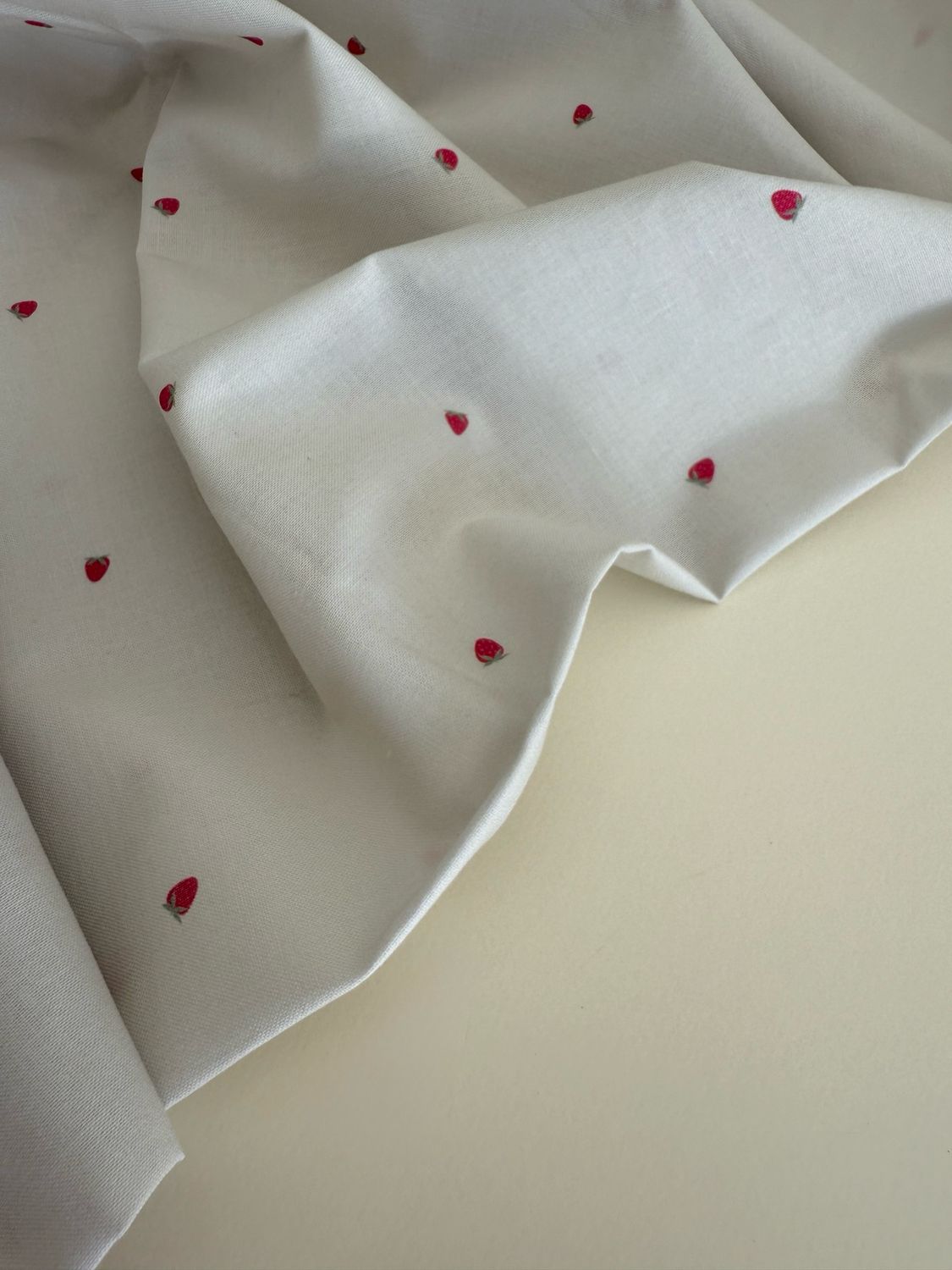 Mini Strawberries Organic Cotton