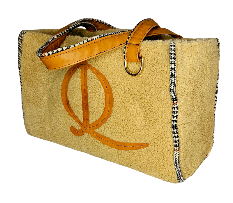 QJ Tote bag Fluffy No1 medium