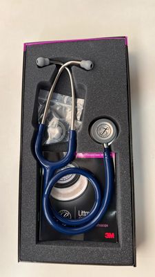 Original Littmann Classic III, Navy Blue, Standard Finish, 5622