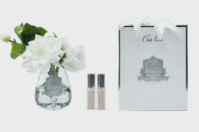 Tea Rose Bouquet Clear Tear Drop Glass - White