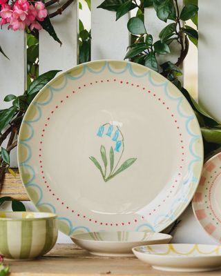 CAKE PLATE 32cm - JUNE'S GARDEN BLUE BELL