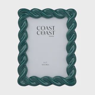 Myrtle Resin 5x7 Frame 16x21cm Forrest