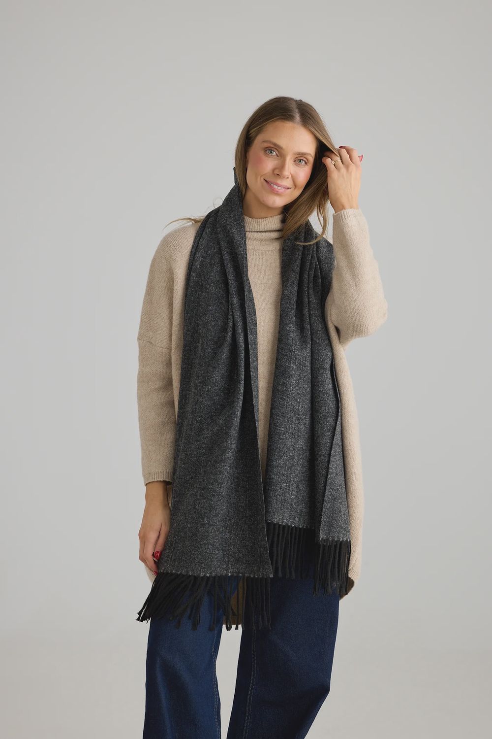 Sacramento Scarf Charcoal