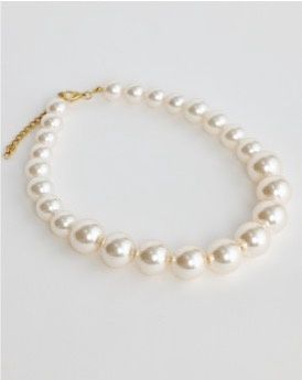 Ada Necklace Pearl