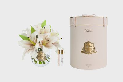 Heritage Lily Bouquet - Pink