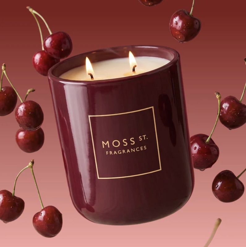 MOSS ST. Candle 300g - Cherry Bomb