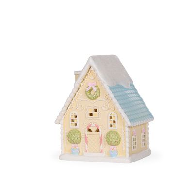 Piped Patisserie Gingerbread Cottage