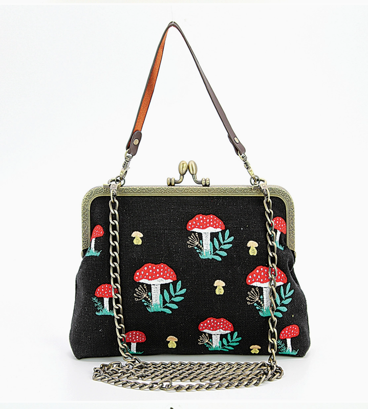 MUSHROOMS KISSLOCK BAG