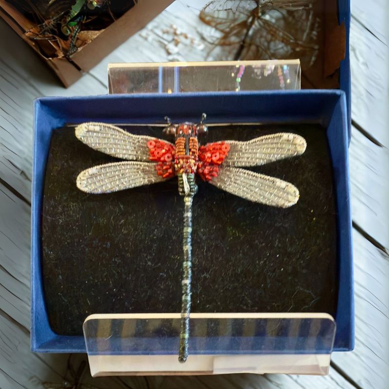 RUBYSPOT DAMSELFLY BROOCH PIN