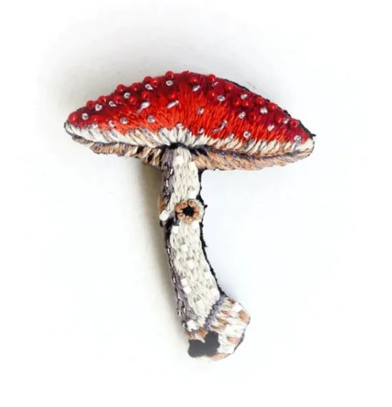 FLY AMANITA MUSHROOM BROOCH PIN