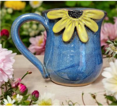 BLACK EYED SUSAN MUG BLUE
