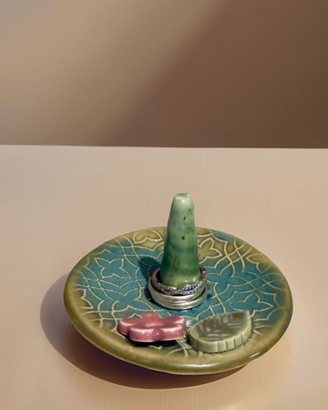 RING DISH W/FLOWER