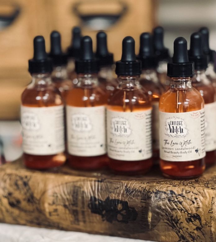 THE LOVE WITCH BODY POTION