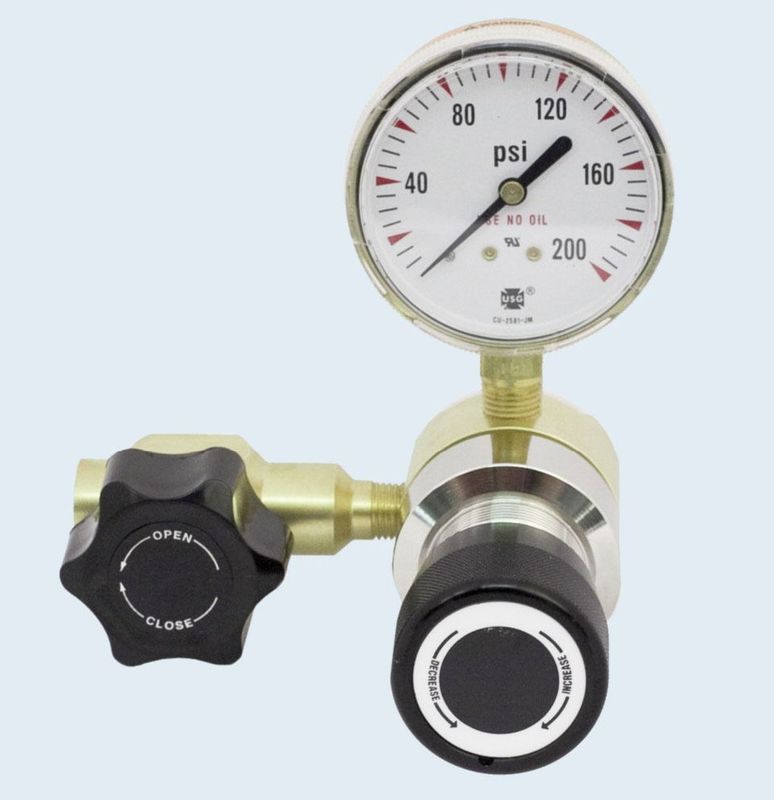 Brass High Purity Line Regulator Series 3101L
