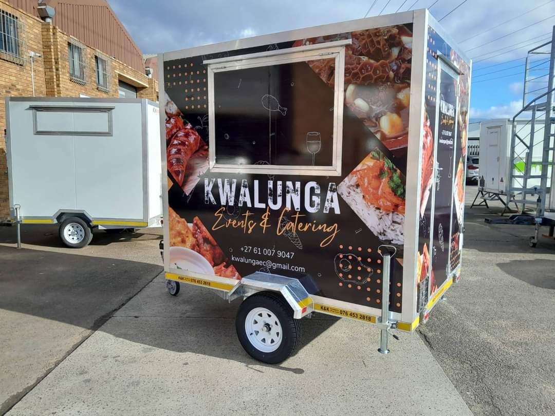 Vehicle &amp; Fleet Branding Solutions