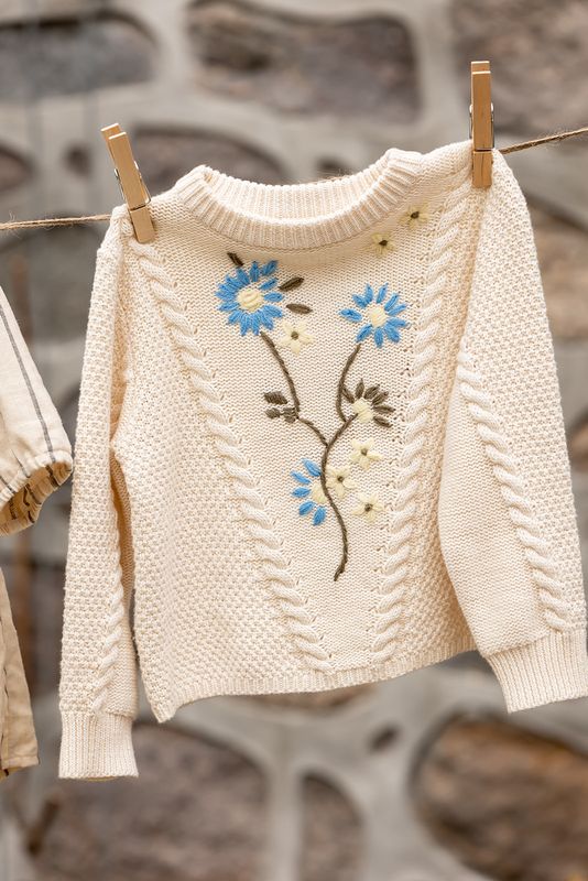 Flower Embroidered Pullover
