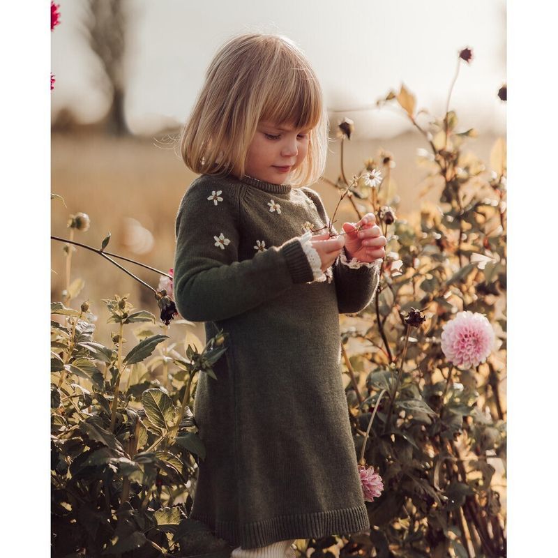 Daisy Kleid mit Gänseblümchen