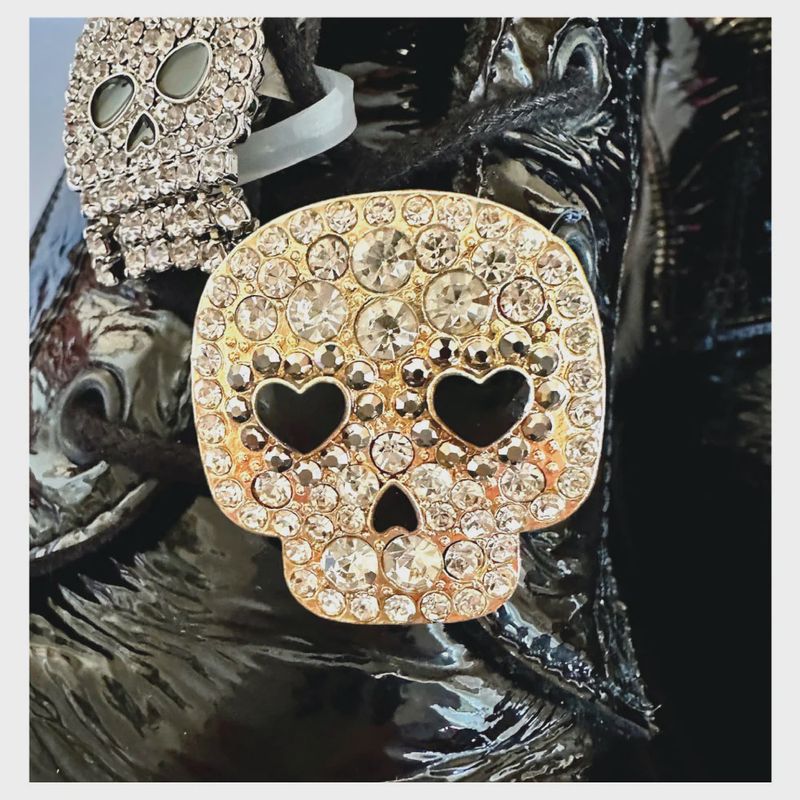 Ghoulish Glam Schuh Charm