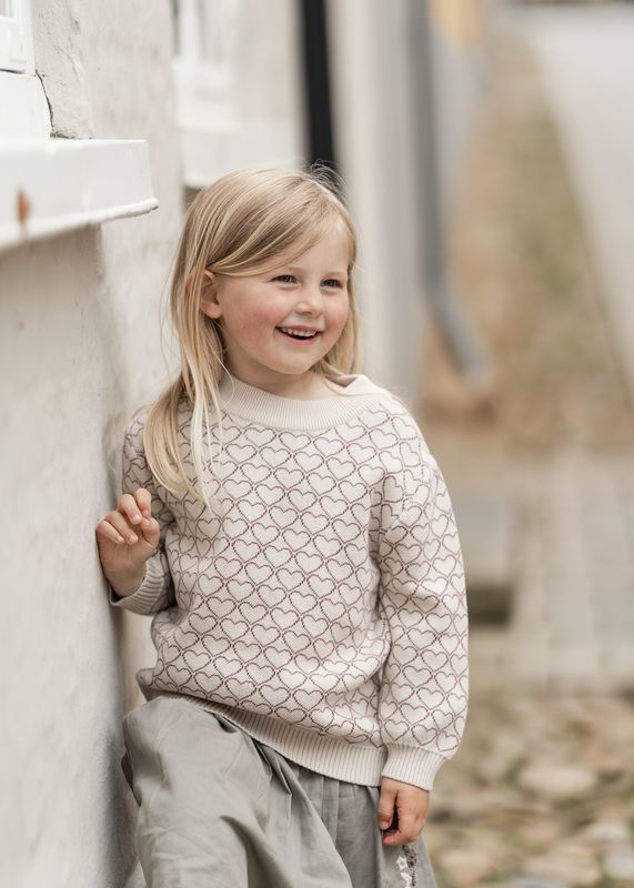 Heart Pullover