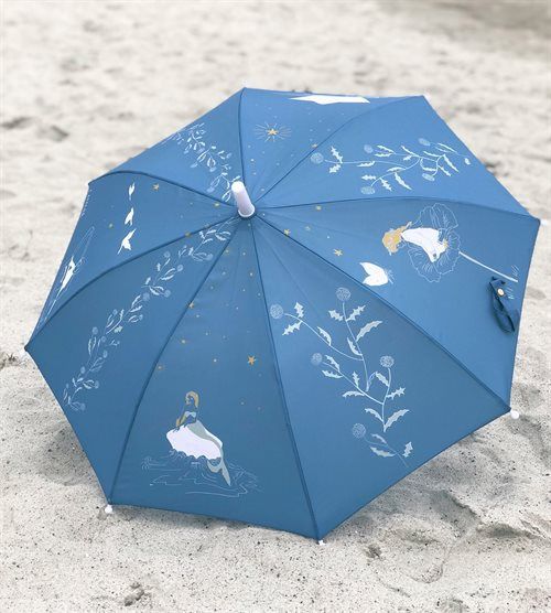 Regenschirm, Die fünf Geschichten