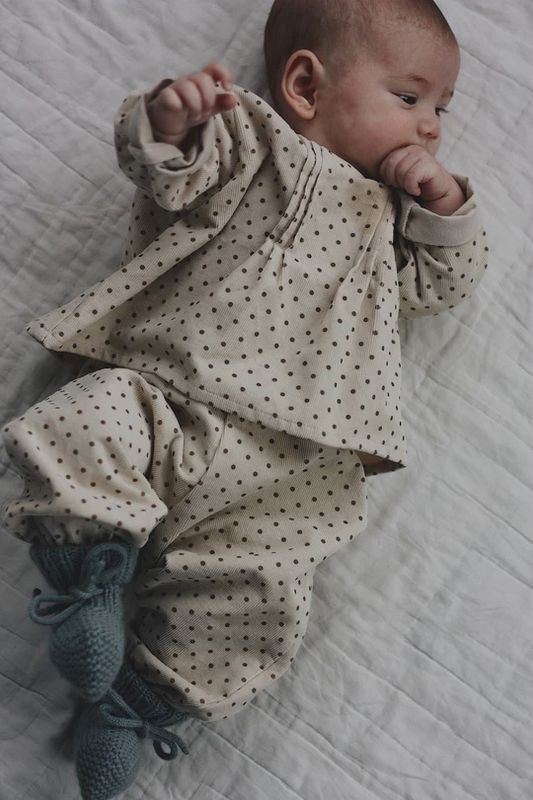Pixi Hose Brown Dot