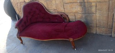 Mahogany Chaise Lounge