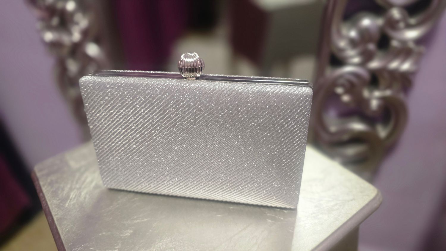 Bolso plata bola cierre