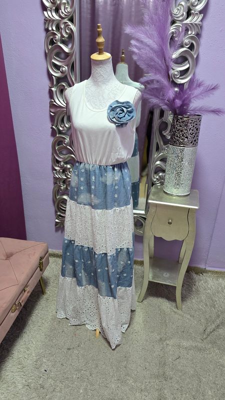 Vestido vaquero parcheado