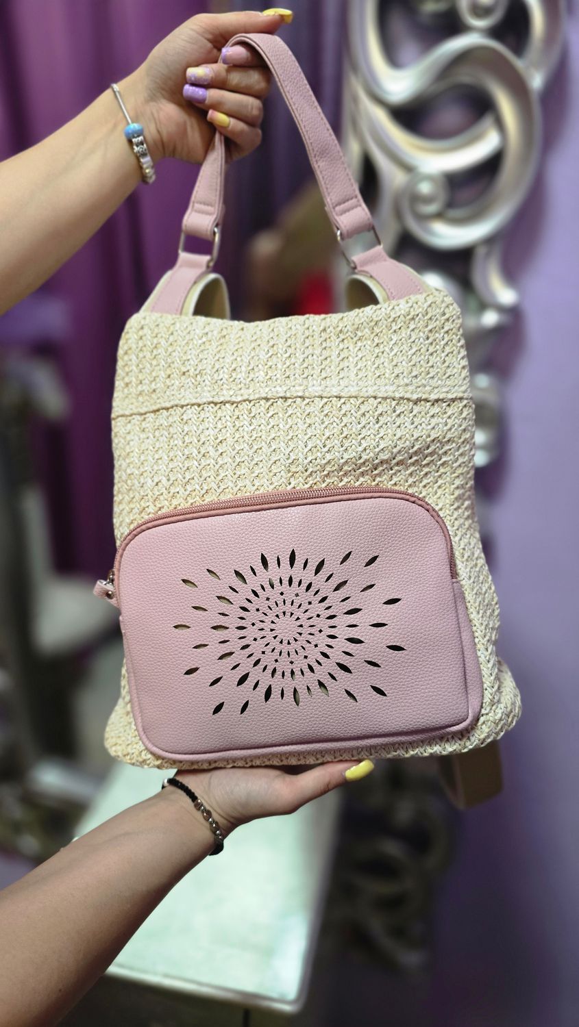 Mochila parche rosa