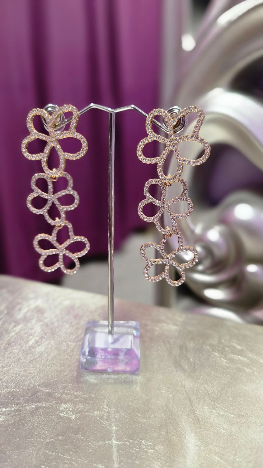 Pendientes TRIFLOR dorados