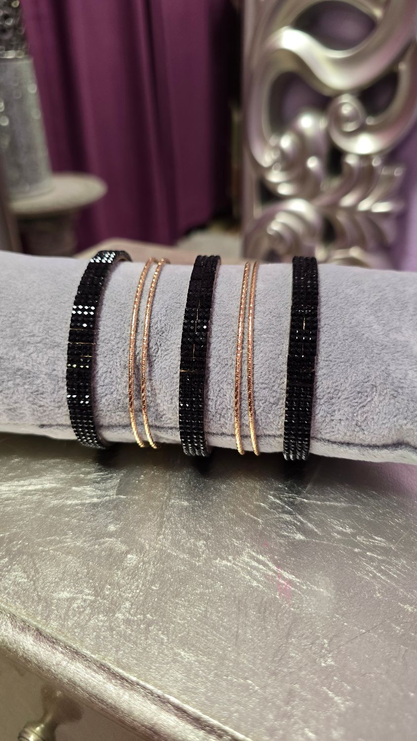 Brazalete ancho TRIBLACK