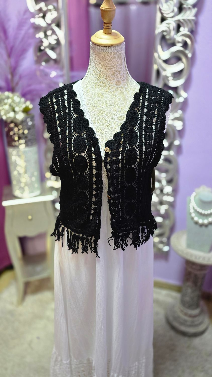 Chaleco crochet corto negro