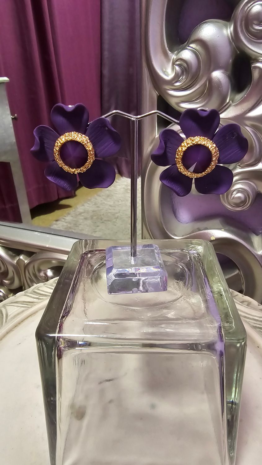 Pendientes JESS morado naza