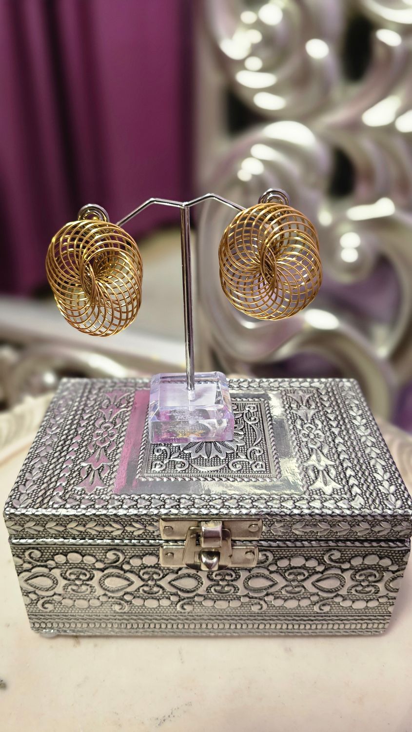 Pendientes LUCERO