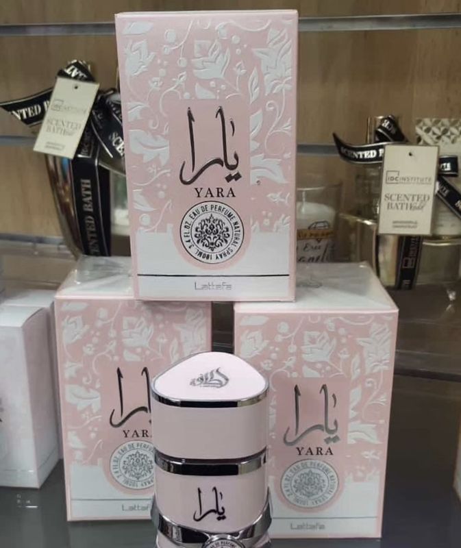 Perfume YARA ROSA