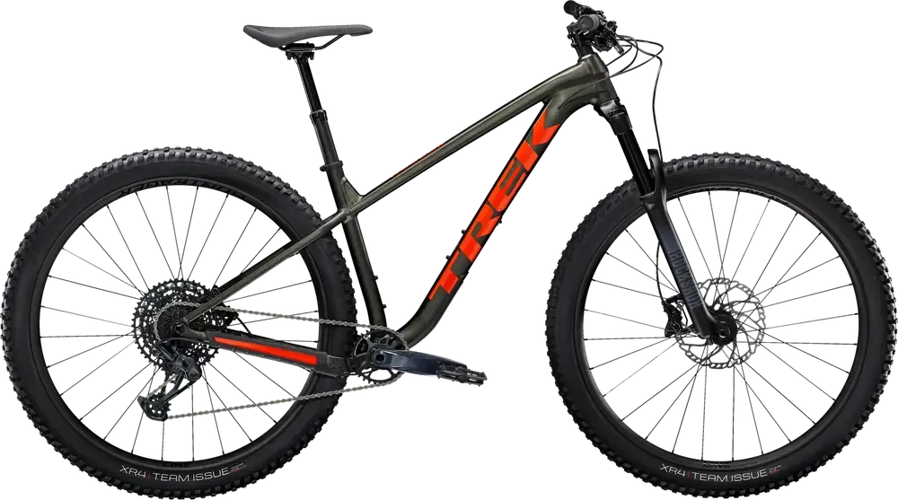 2023 TREK ROSCOE 8