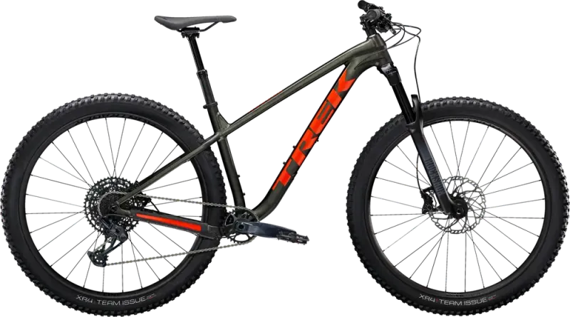 2023 TREK ROSCOE 8