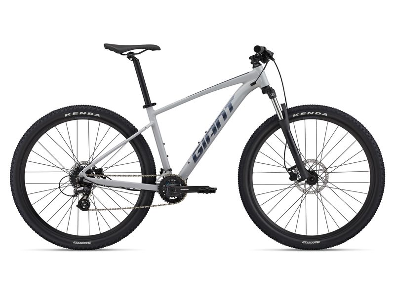 2022  Giant Talon 3