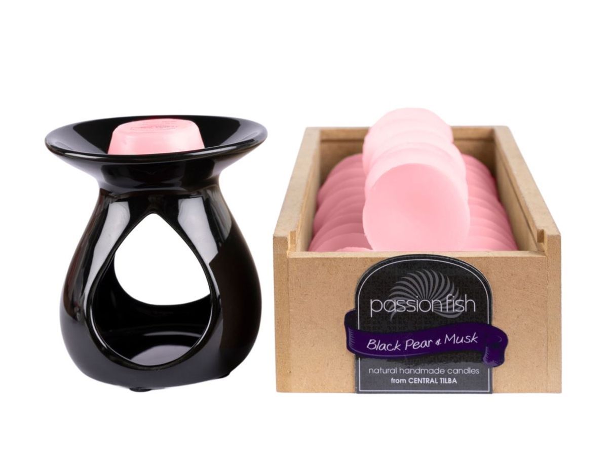 Black Pear and Musk 30hr Soy Melt