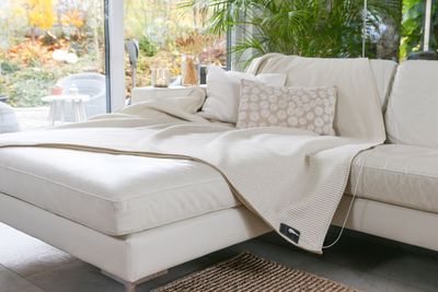 Erdungsprodukt – Decke 160 × 200 cm – Bio-Baumwolle Silber (Weiss-Creme / Beige) Erdungsprodukt – Decke 160 × 200 cm – Bio-Baumwolle Silber (Weiss-Creme / Beige)